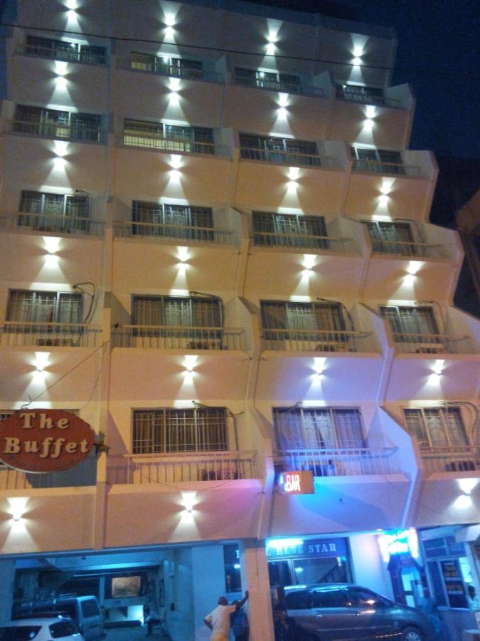 Hotel Blue Star Coimbatore Bagian luar foto
