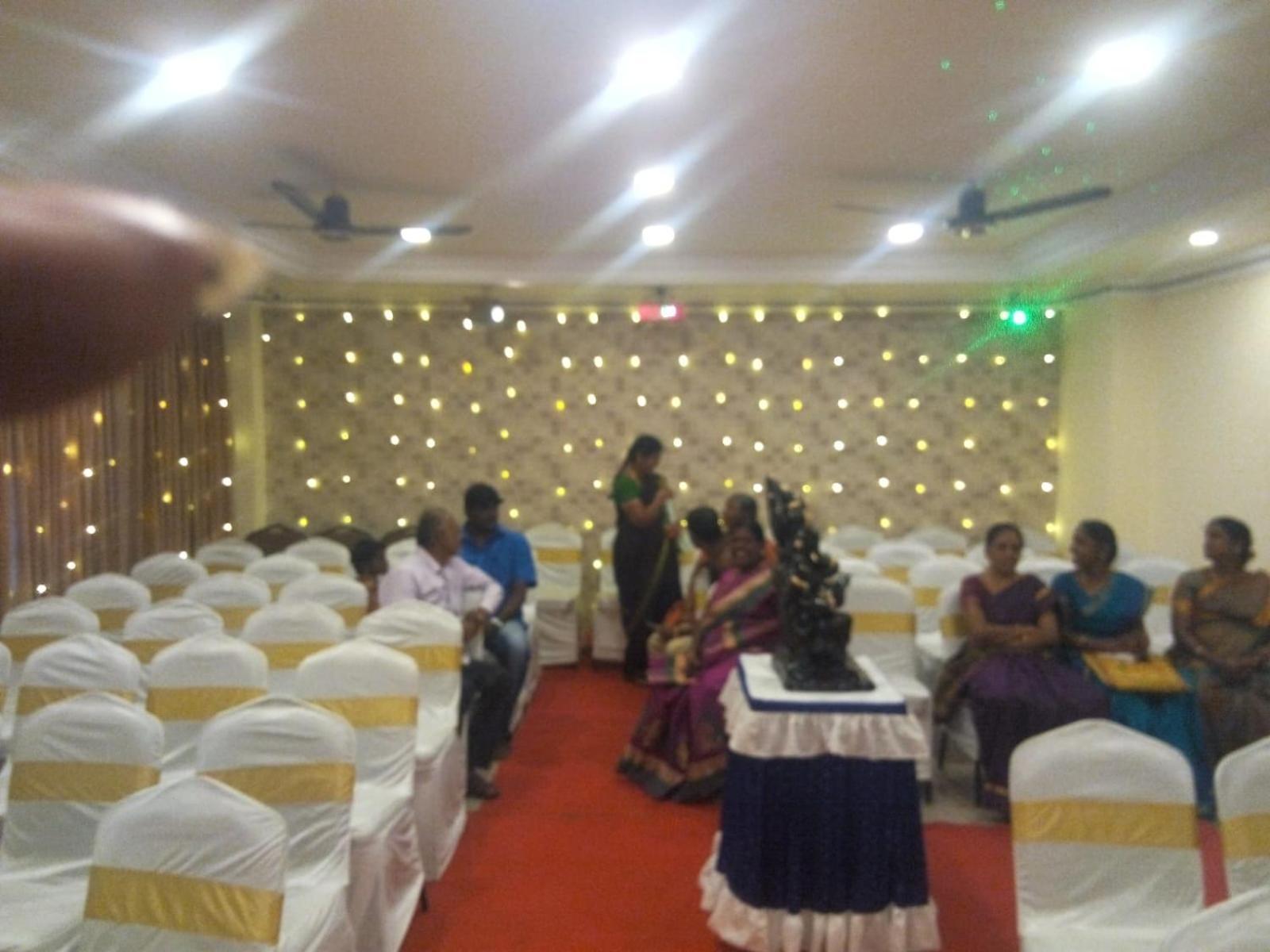 Hotel Blue Star Coimbatore Bagian luar foto